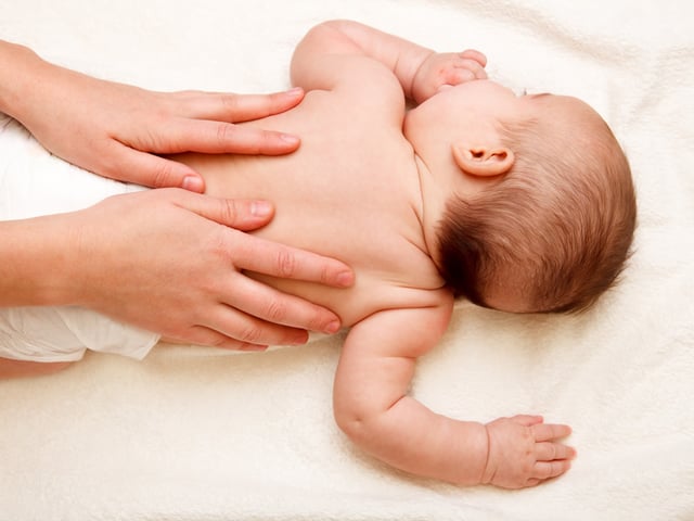 baby-massage